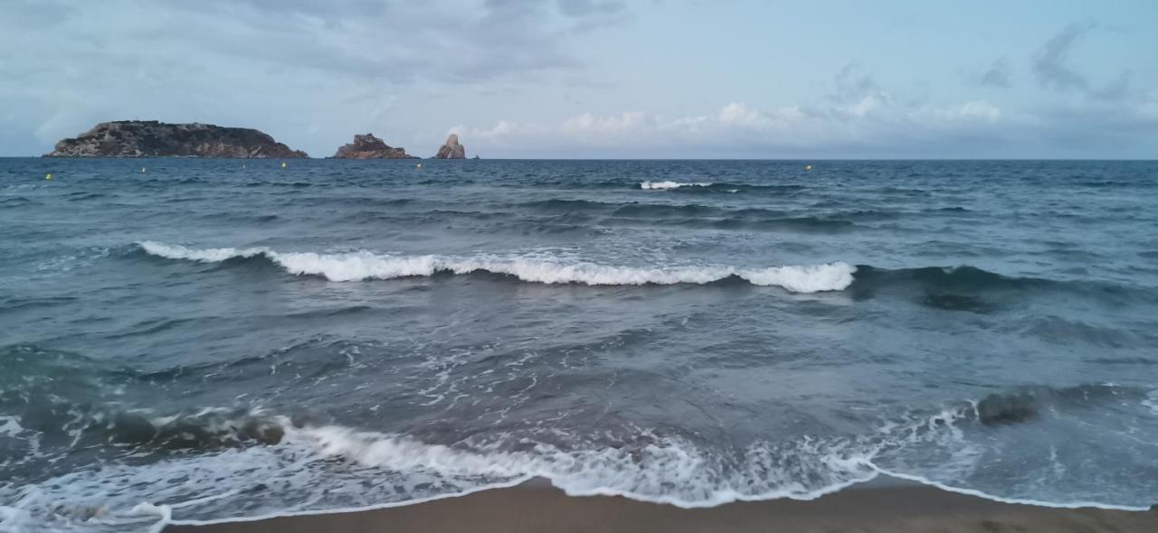 Appartement A Cote De La Mer 레스타르티트 외부 사진